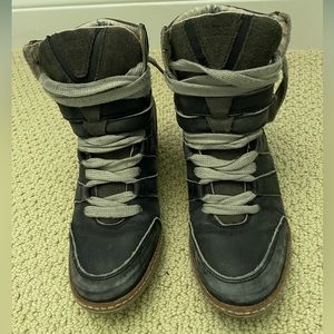 Diesel Grey leather Women sneaker boots